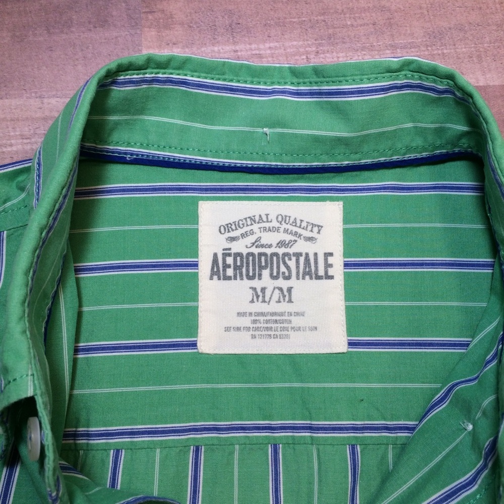 Aeropostale Men’s Green Stripe Button Down - Picture 5 of 5